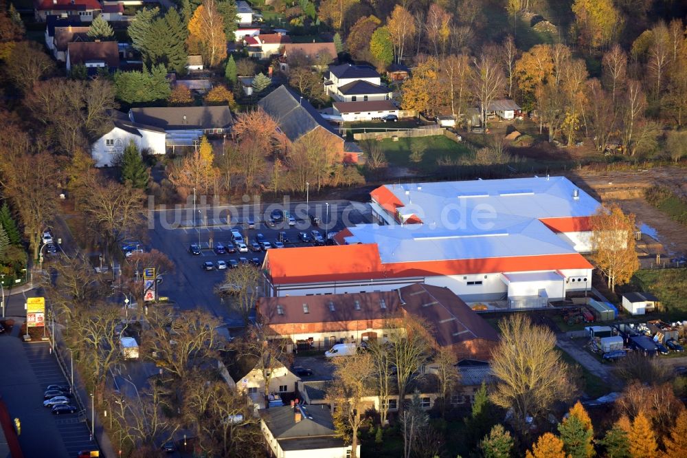 Luftaufnahme Werneuchen - Neubau des Nahversorgungszentrum an der B 158 in Werneuchen im Bundesland Brandenburg