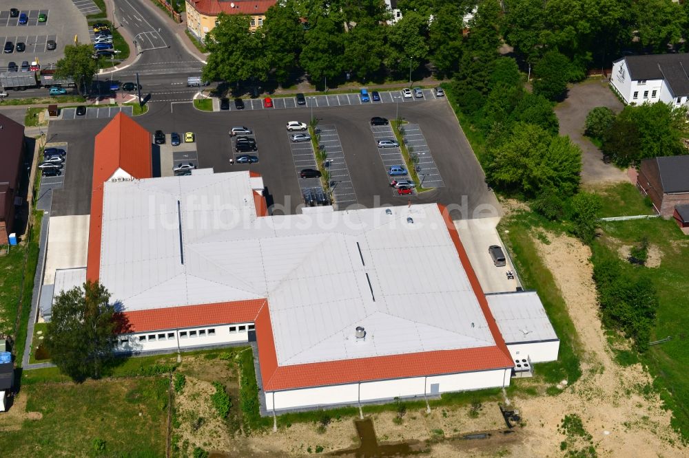 Werneuchen aus der Vogelperspektive: Neubau des Nahversorgungszentrum an der B 158 in Werneuchen im Bundesland Brandenburg