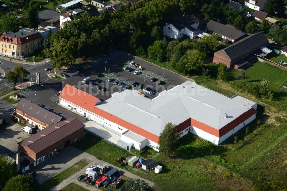 Werneuchen von oben - Neubau des Nahversorgungszentrum an der B 158 in Werneuchen im Bundesland Brandenburg