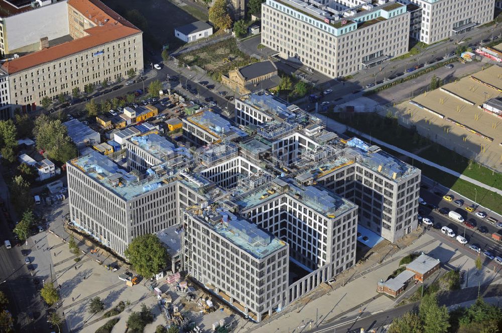 Berlin von oben - Neubau Nordbahnhof Carree Berlin