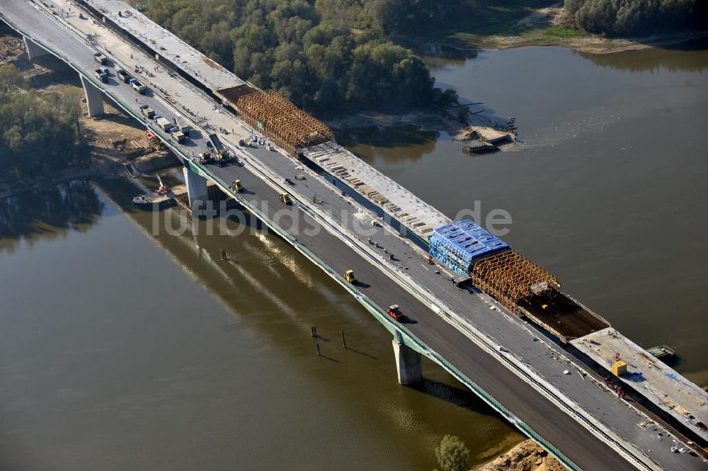 Warschau / Warszawa / Warsaw von oben - Neubau Nordbrücke Warschau über die Weichsel