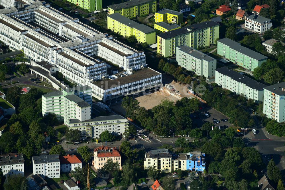 Luftaufnahme Berlin - Neubau Nordkopf auf dem Klinikgelände des Krankenhauses Vivantes Klinikum Neukölln in Berlin, Deutschland