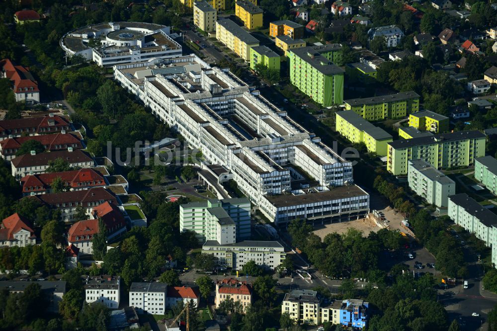 Berlin von oben - Neubau Nordkopf auf dem Klinikgelände des Krankenhauses Vivantes Klinikum Neukölln in Berlin, Deutschland