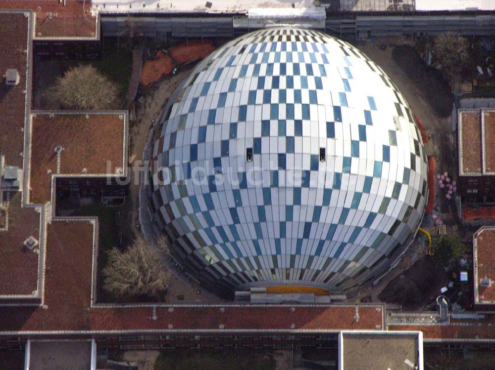 Berlin - Dahlem aus der Vogelperspektive: Neubau der Philologische Bibliothek derFU Berlin Dahlem