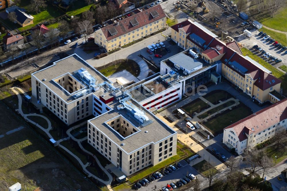 Luftbild Berlin - Neubau der Psychiatrischen Klinik Vivantes Klinikum Hellersdorf in Berlin