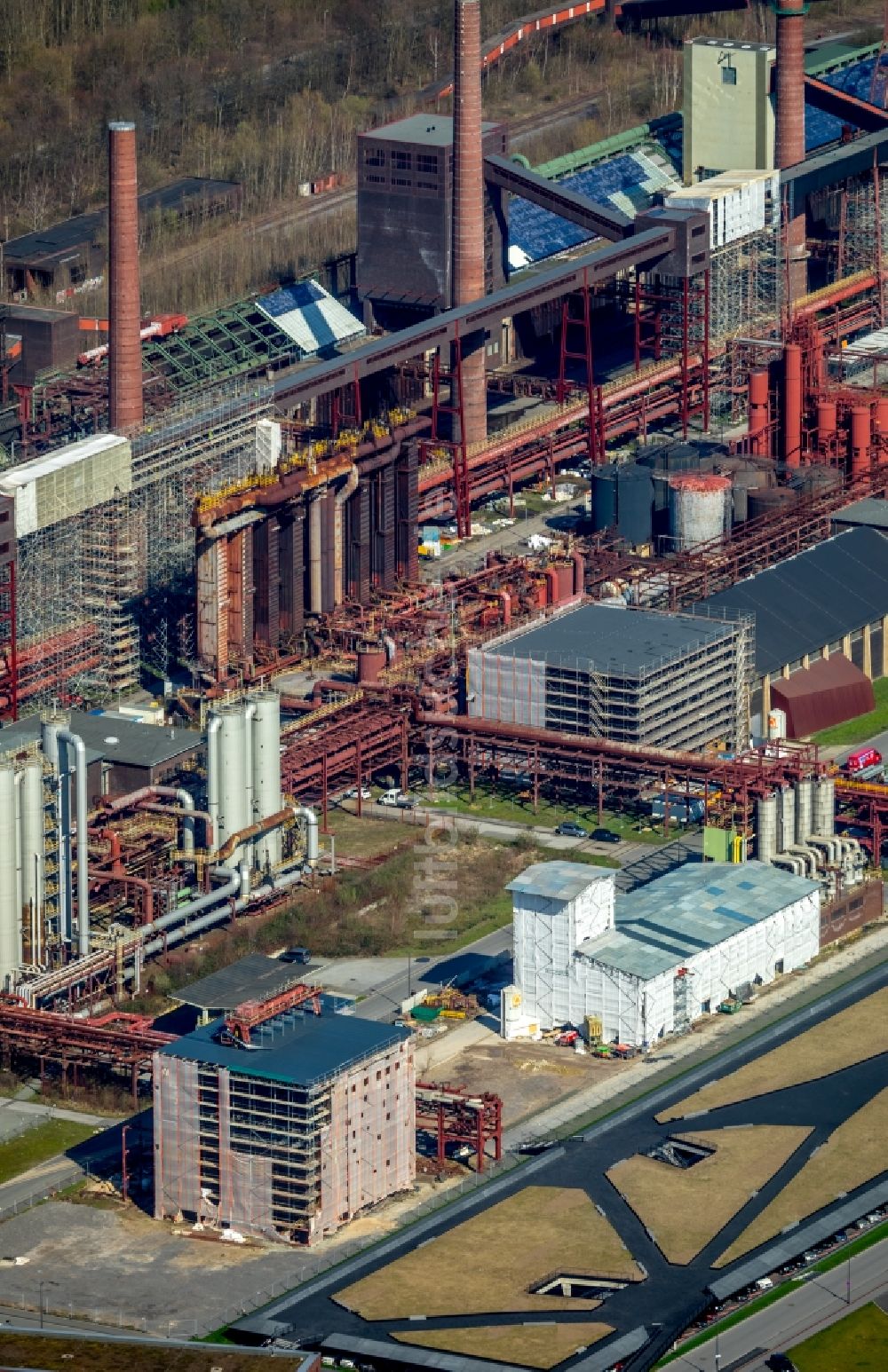 Luftaufnahme Essen - Neubau der RAG Montan Immobilien GmbH Im Welterbe der Zeche Zollverein in Essen im Bundesland Nordrhein-Westfalen