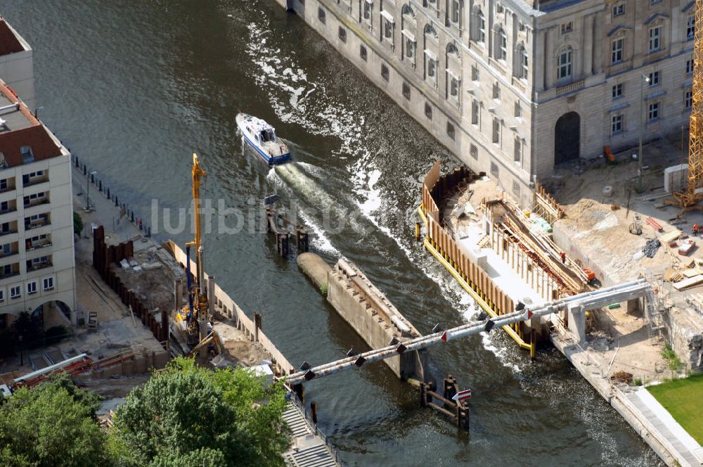 Luftaufnahme Berlin - Neubau der Rathausbrücke Berlin-Mitte