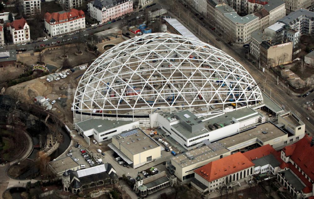 Luftaufnahme Leipzig - Neubau der Riesentropenhalle ? Gondwanaland ? im Zoo Leipzig