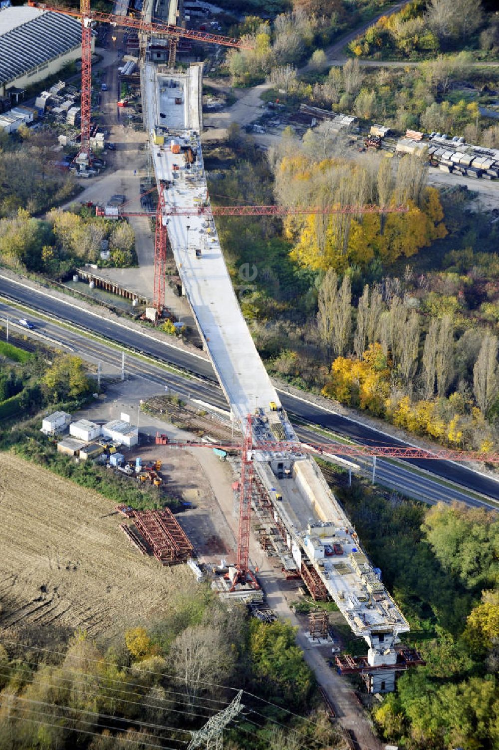 Luftaufnahme Rattmannsdorf - Neubau Saale-Elster-Talbrücke in Sachsen Anhalt