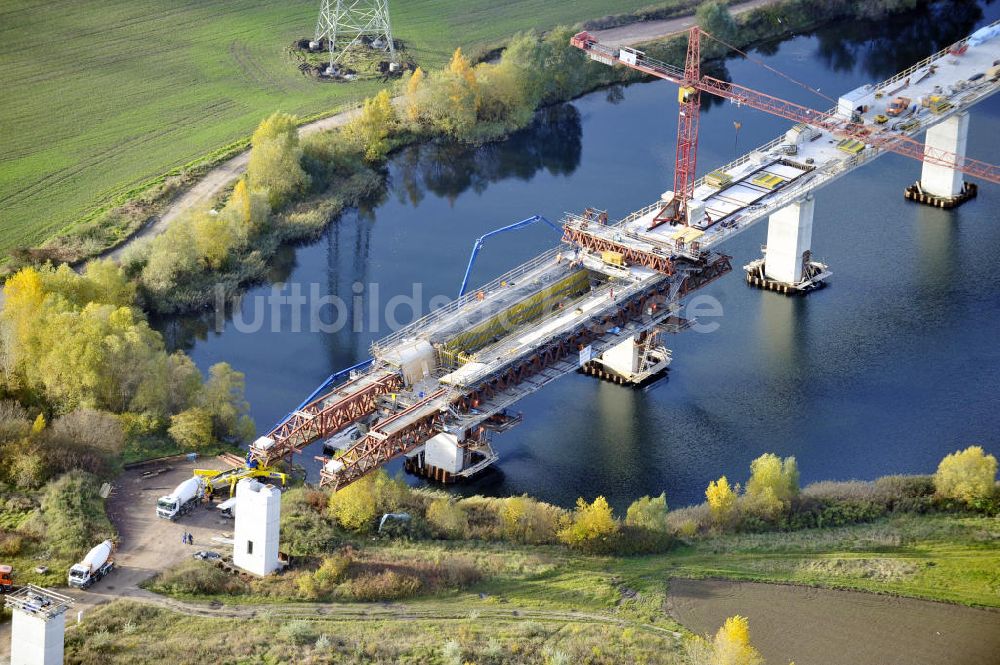 Rattmannsdorf aus der Vogelperspektive: Neubau Saale-Elster-Talbrücke in Sachsen Anhalt