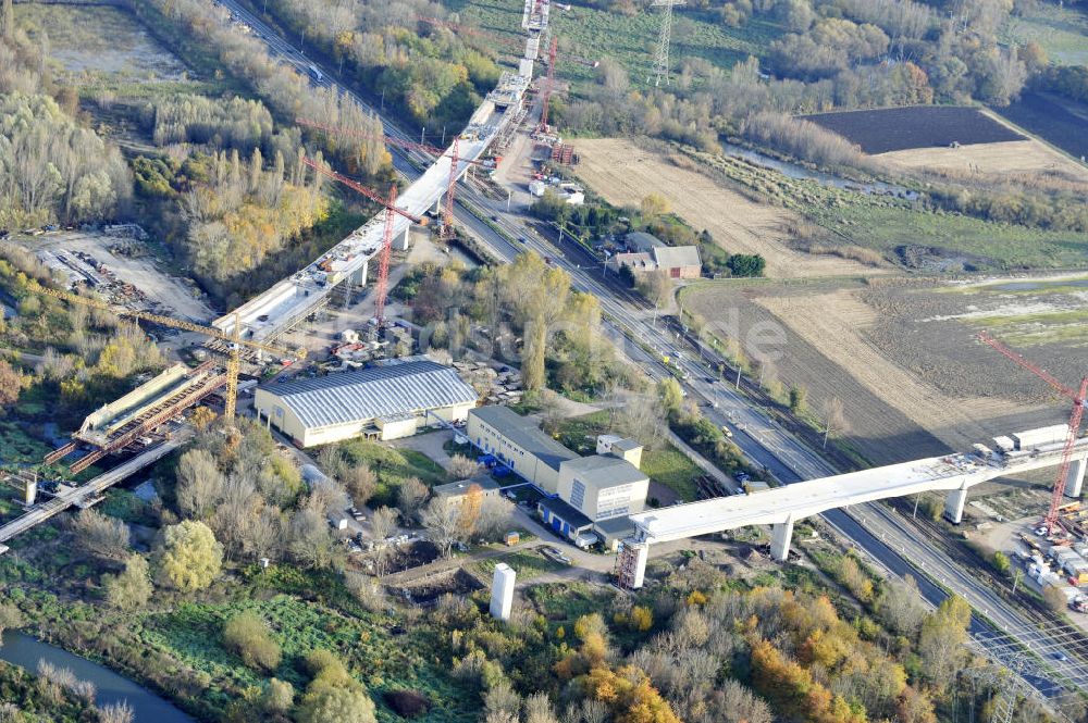 Luftaufnahme Rattmannsdorf - Neubau Saale-Elster-Talbrücke in Sachsen Anhalt