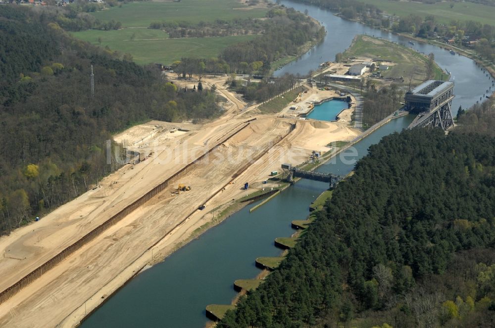 Niederfinow aus der Vogelperspektive: Neubau des Schiffshebewerk Niederfinow am Finowkanal im Bundesland Brandenburg