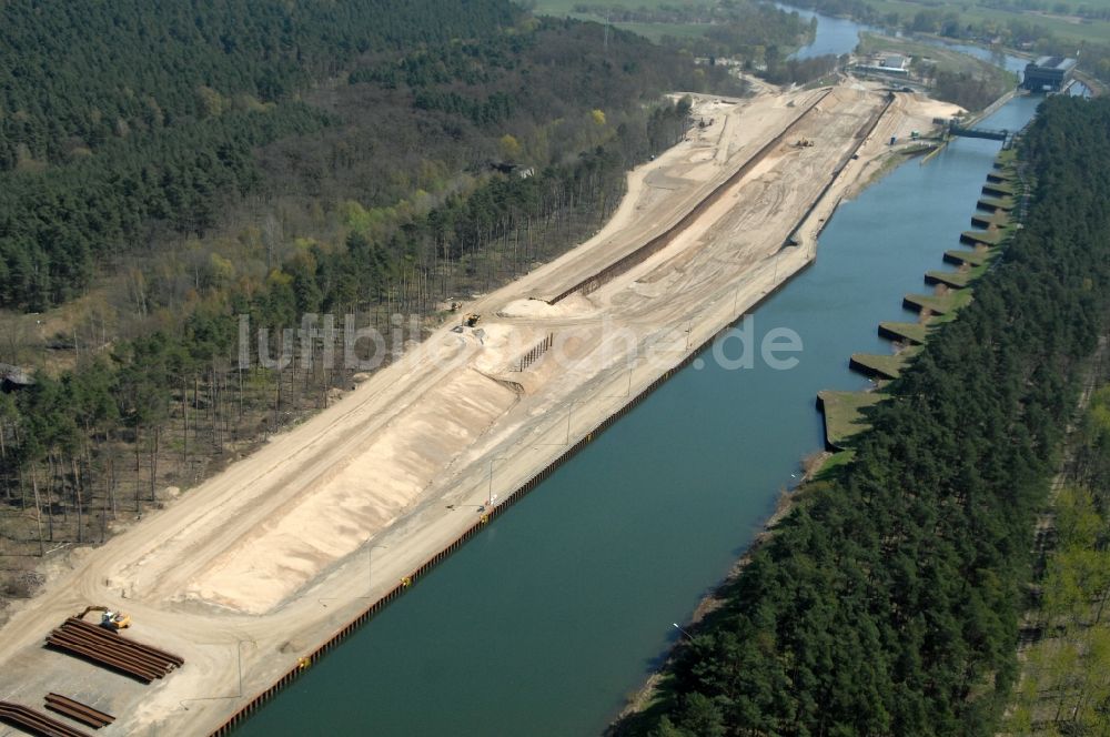 Niederfinow von oben - Neubau des Schiffshebewerk Niederfinow am Finowkanal im Bundesland Brandenburg