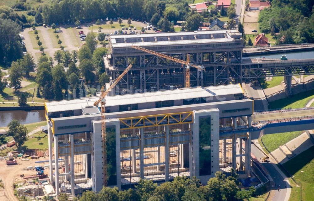 Luftaufnahme Niederfinow - Neubau des Schiffshebewerk Niederfinow am Finowkanal im Bundesland Brandenburg