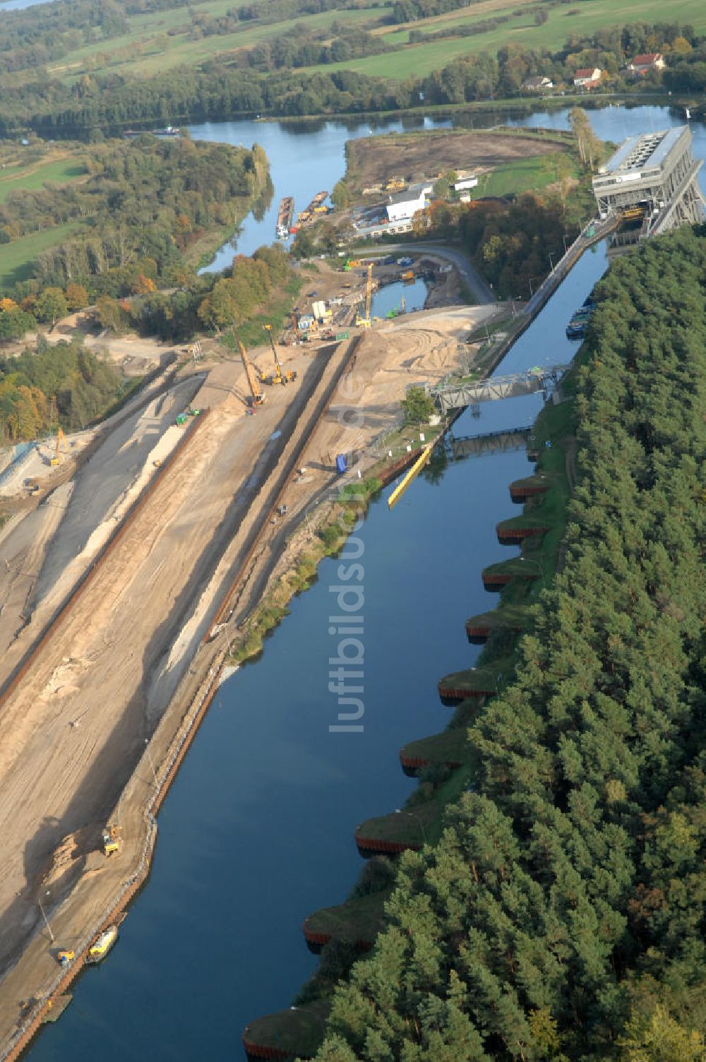 Luftbild Niederfinow - Neubau des Schiffshebewerkes Niederfinow Nord