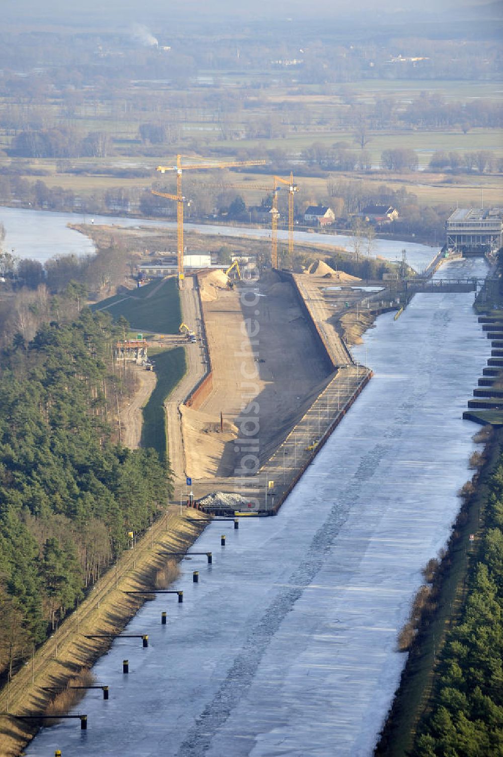 Niederfinow aus der Vogelperspektive: Neubau des Schiffshebewerkes Niederfinow Nord