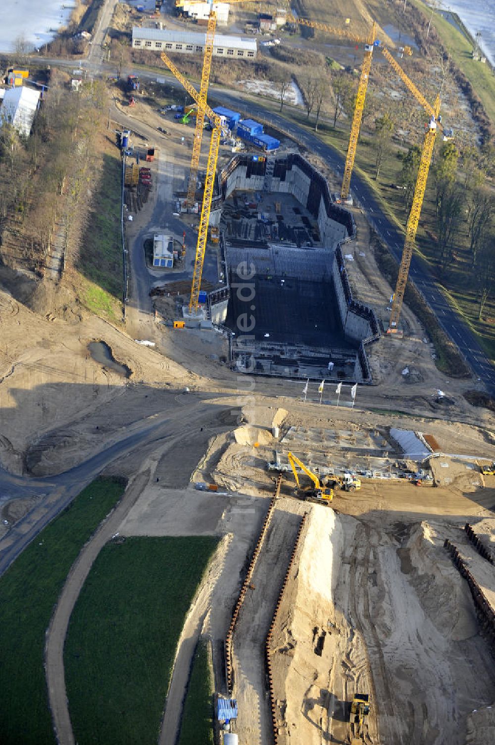 Niederfinow aus der Vogelperspektive: Neubau des Schiffshebewerkes Niederfinow Nord