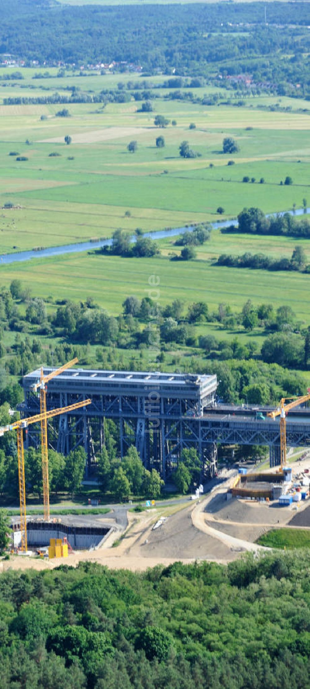 Luftaufnahme Niederfinow - Neubau des Schiffshebewerkes Niederfinow Nord