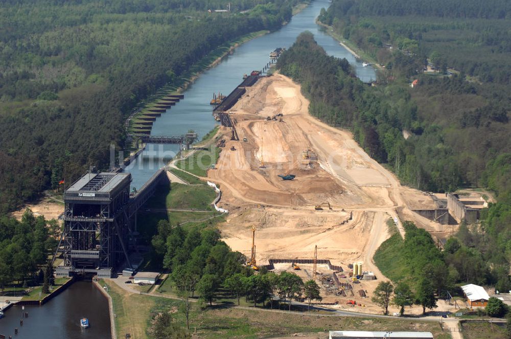 NIEDERFINOW von oben - Neubau des Schiffshebewerkes Niederfinow Nord