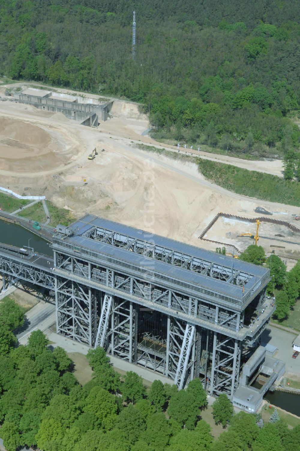 NIEDERFINOW aus der Vogelperspektive: Neubau des Schiffshebewerkes Niederfinow Nord