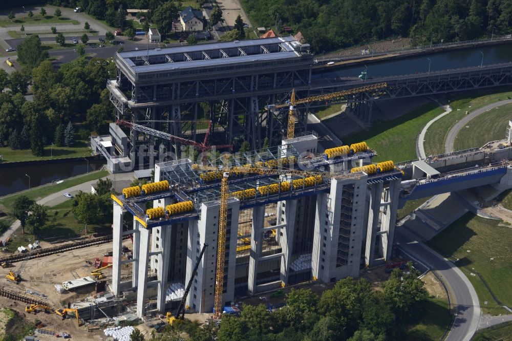 Niederfinow aus der Vogelperspektive: Neubau des Schiffshebewerks Niederfinow am Finowkanal im Bundesland Brandenburg