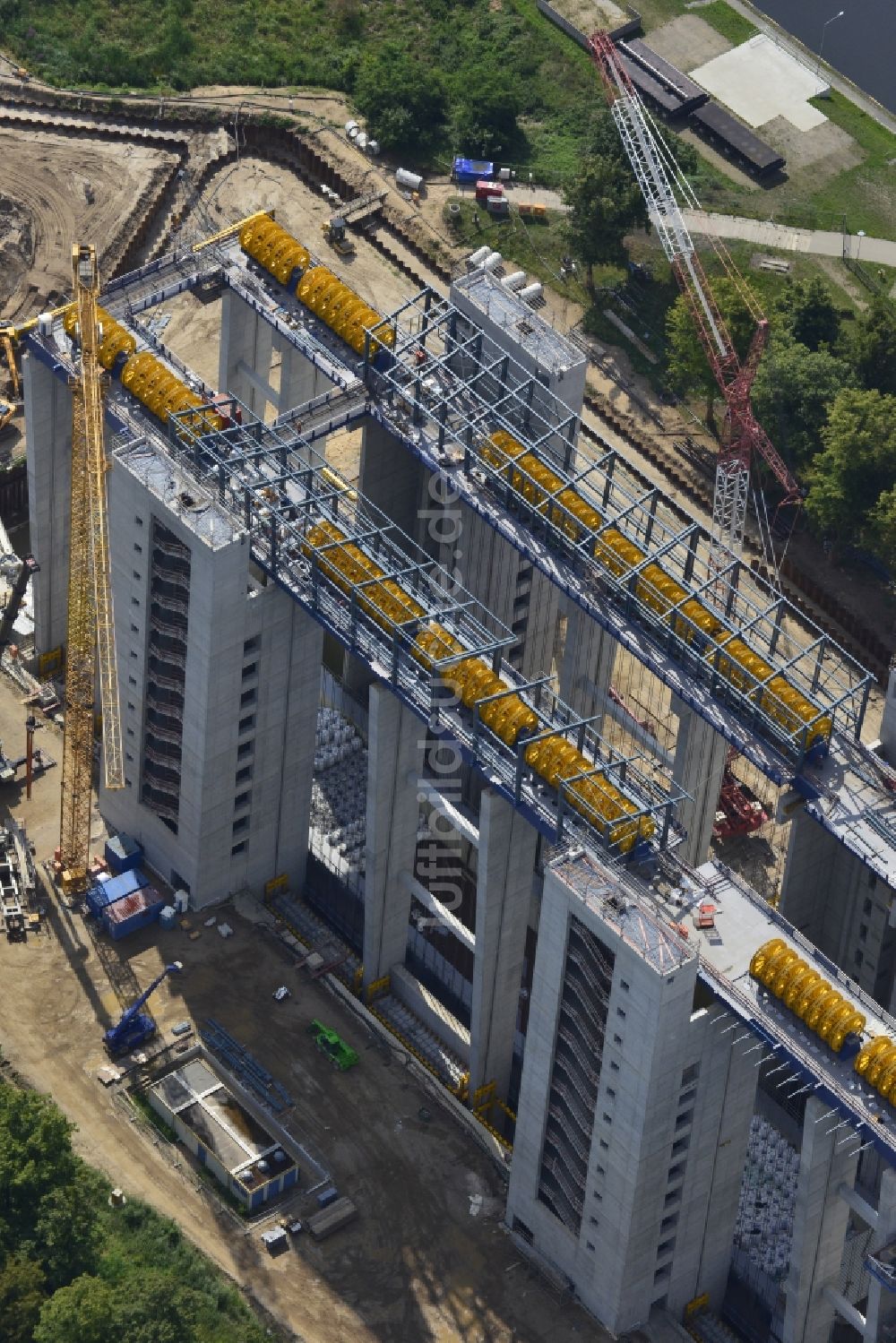 Luftaufnahme Niederfinow - Neubau des Schiffshebewerks Niederfinow am Finowkanal im Bundesland Brandenburg