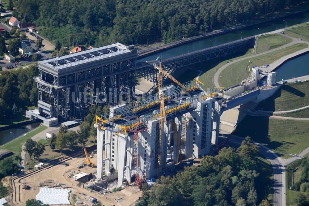 Niederfinow aus der Vogelperspektive: Neubau des Schiffshebewerks Niederfinow am Finowkanal im Bundesland Brandenburg