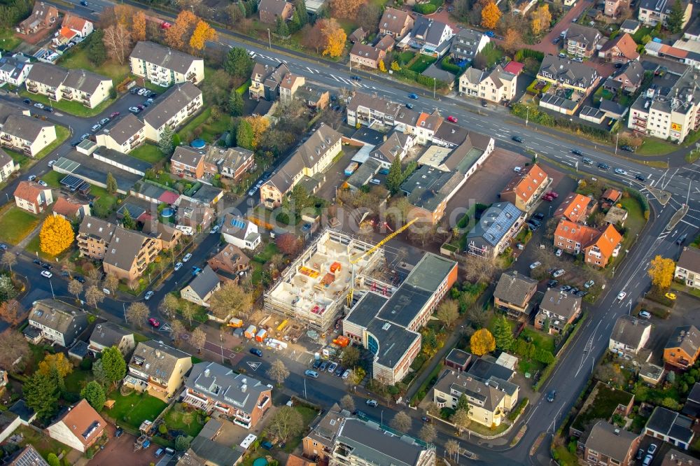 Luftbild Dinslaken - Neubau Schulgebäude der Bruchschule an der Hedwigstraße im Ortsteil Eppinghoven in Dinslaken im Bundesland Nordrhein-Westfalen