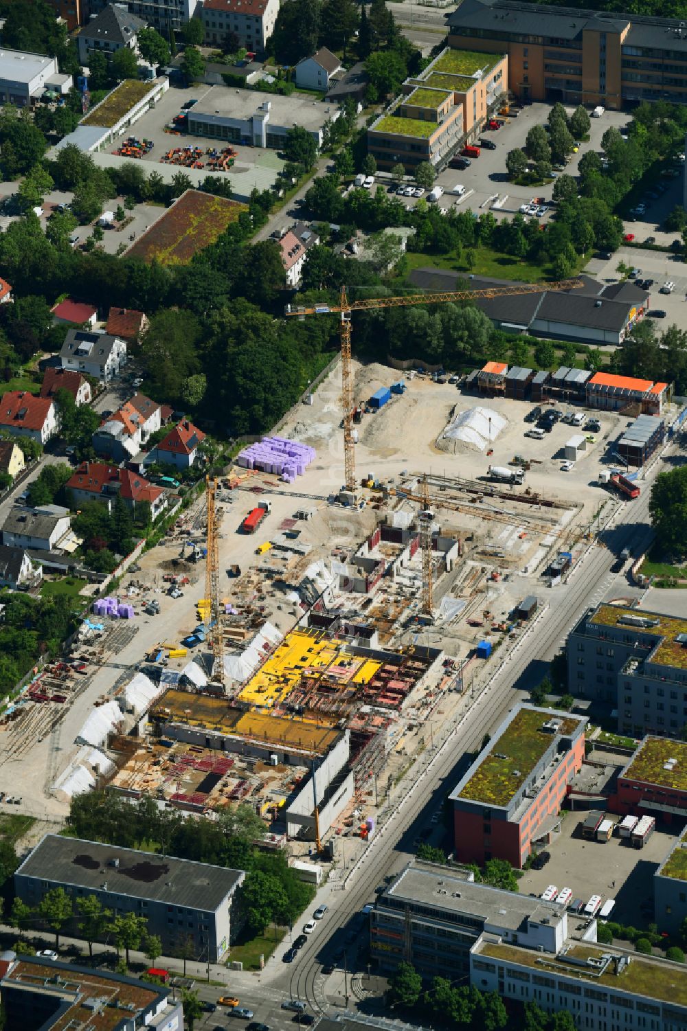 München von oben - Neubau Schulgebäude Marieluise-Fleißer-Realschule in München im Bundesland Bayern, Deutschland