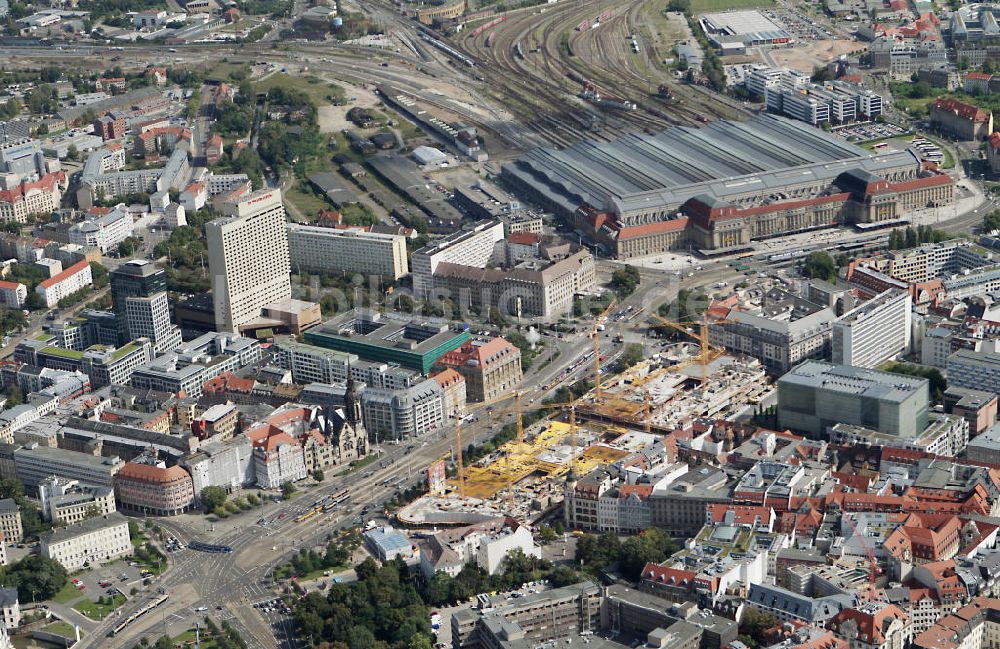 Leipzig von oben - Neubau des Shoppingcenters Höfe am Brühl am Richard-Wagner-Platz in Leipzig