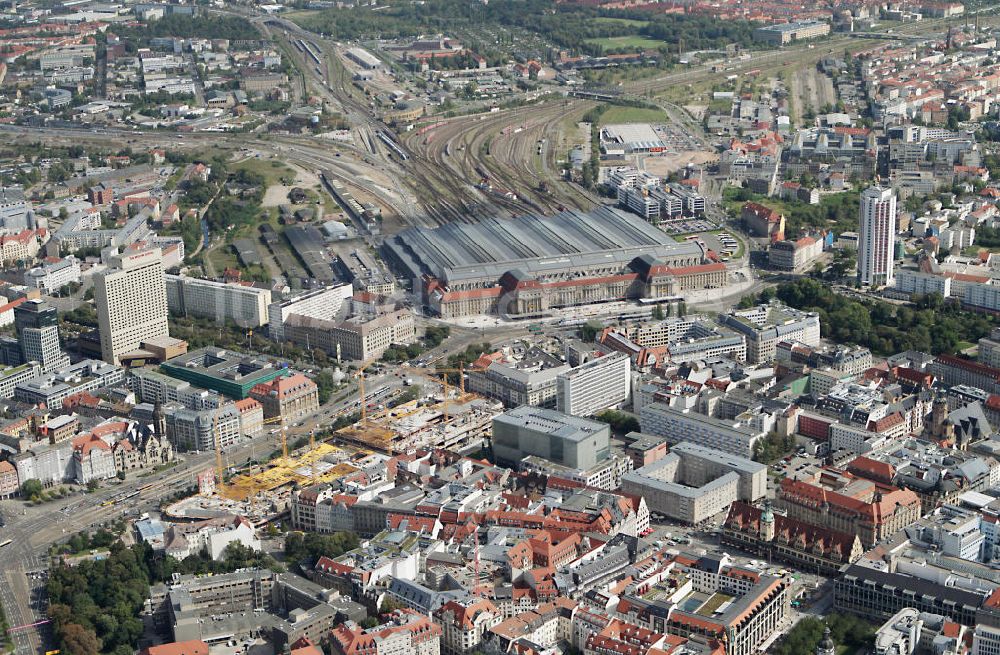 Luftbild Leipzig - Neubau des Shoppingcenters Höfe am Brühl am Richard-Wagner-Platz in Leipzig