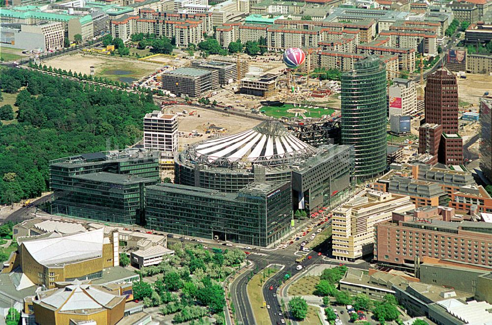 Luftbild Berlin Mitte - Neubau des Sony - Center am Potsdamer Platz in Berlin-Mitte