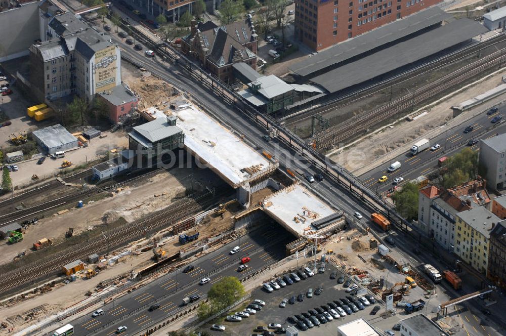 Luftbild Berlin - Neubau der Spandauer Damm Brücke in Berlin-Charlottenburg