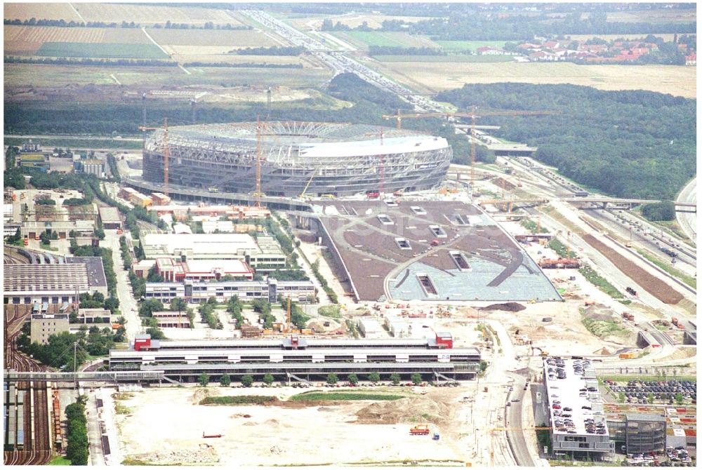 München aus der Vogelperspektive: Neubau des Stadion Allianz Arena in München im Bundesland Bayern, Deutschland