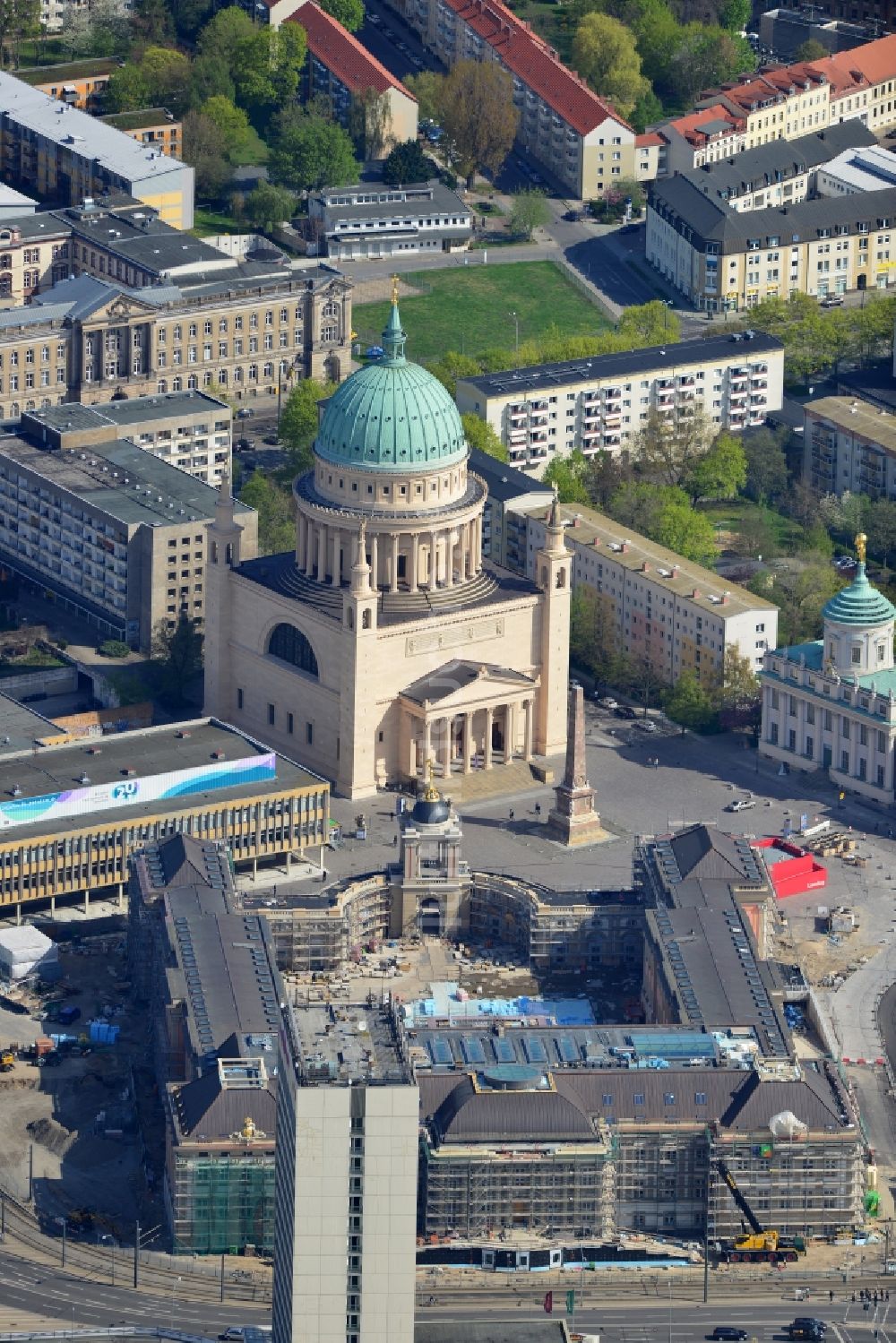 Potsdam von oben - Neubau des Stadtschloß und Brandenburger Landtag in Potsdam im Bundesland Brandenburg