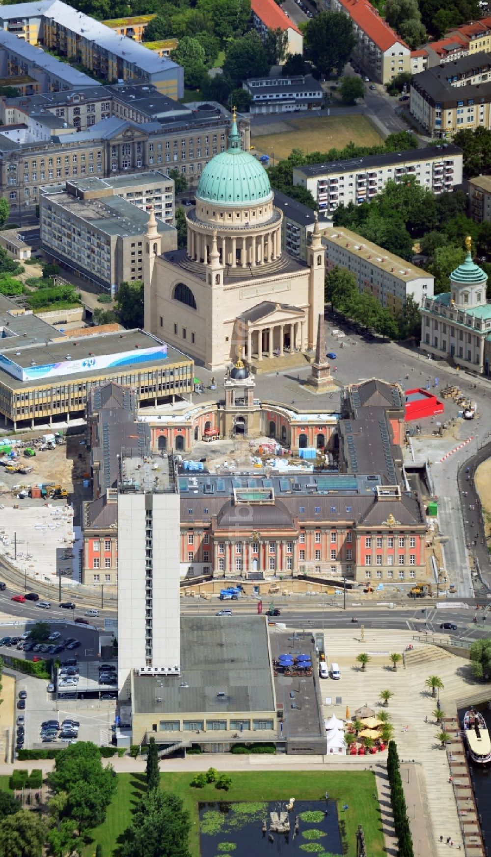 Potsdam aus der Vogelperspektive: Neubau des Stadtschloß und Brandenburger Landtag in Potsdam im Bundesland Brandenburg