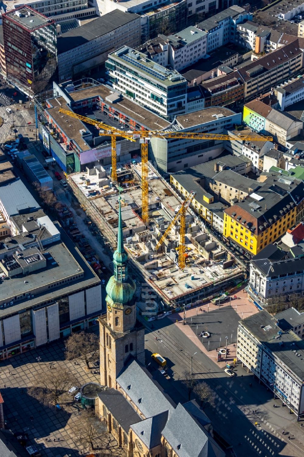 Luftbild Dortmund - Neubau des Studentenwohnhauses BaseCamp in der Innenstadt von Dortmund im Bundesland Nordrhein-Westfalen, Deutschland