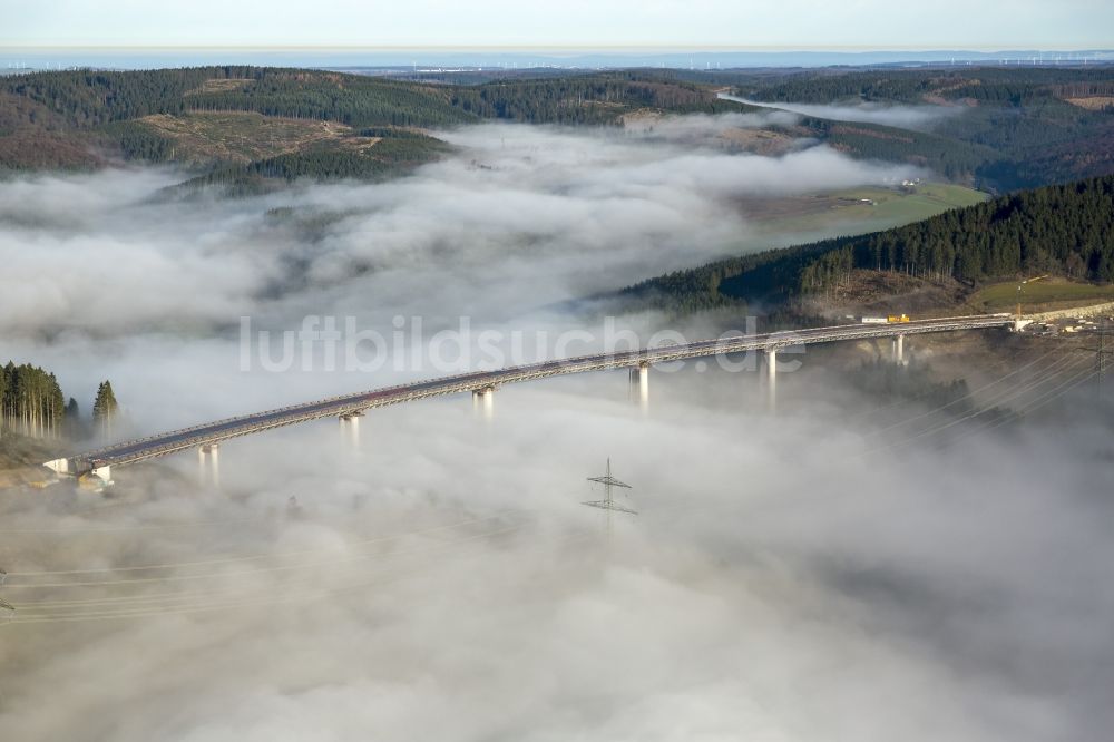 Luftbild Rüthen - Neubau der Talbrücke Nuttlar der BAB Bundesautobahn A46 bei Bestwig in Nordrhein-Westfalen