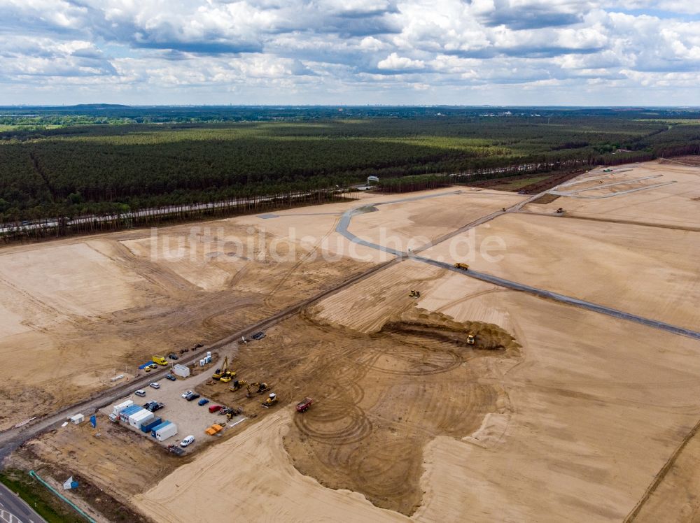 Luftbild Grünheide (Mark) - Neubau der Tesla Gigafactory 4 im Ortsteil Freienbrink in Grünheide (Mark) im Bundesland Brandenburg, Deutschland