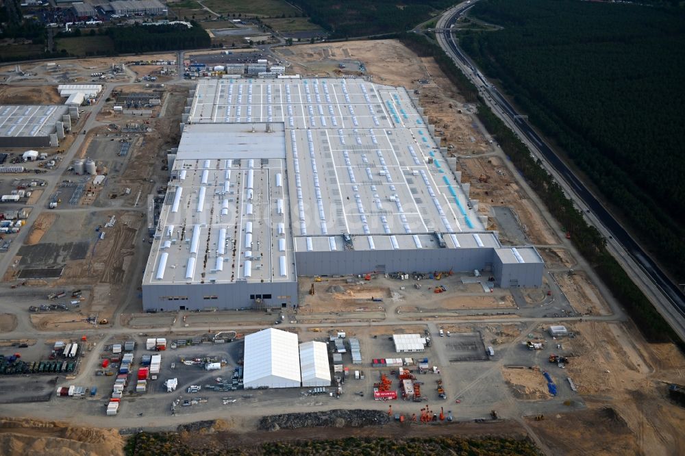 Grünheide (Mark) von oben - Neubau der Tesla Gigafactory 4 im Ortsteil Freienbrink in Grünheide (Mark) im Bundesland Brandenburg, Deutschland