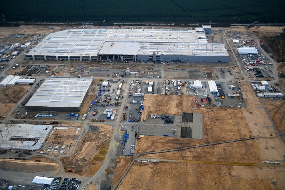 Grünheide (Mark) von oben - Neubau der Tesla Gigafactory 4 im Ortsteil Freienbrink in Grünheide (Mark) im Bundesland Brandenburg, Deutschland