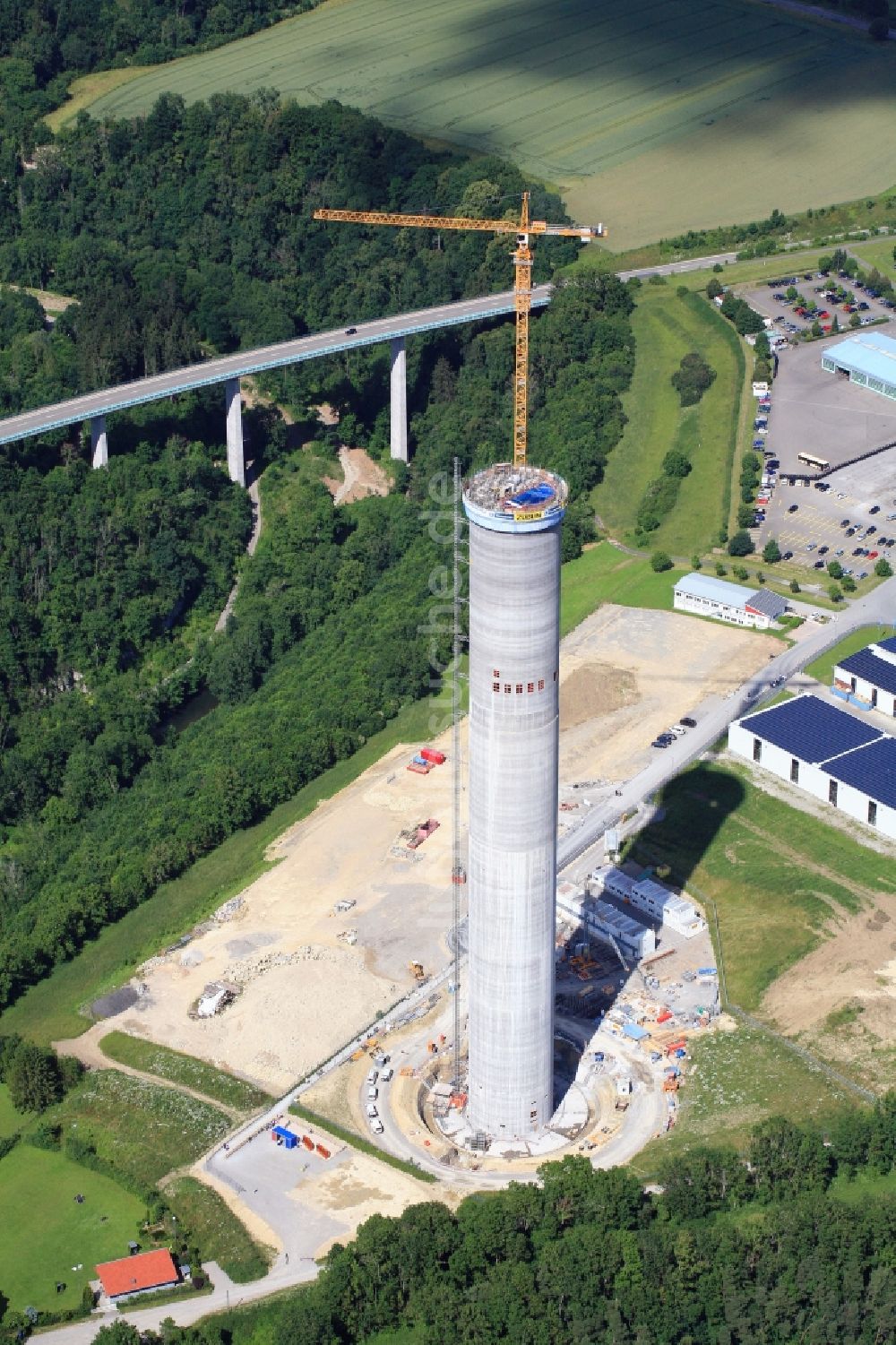 Rottweil aus der Vogelperspektive: Neubau des ThyssenKrupp Aufzugstestturm in Rottweil im Bundesland Baden-Württemberg