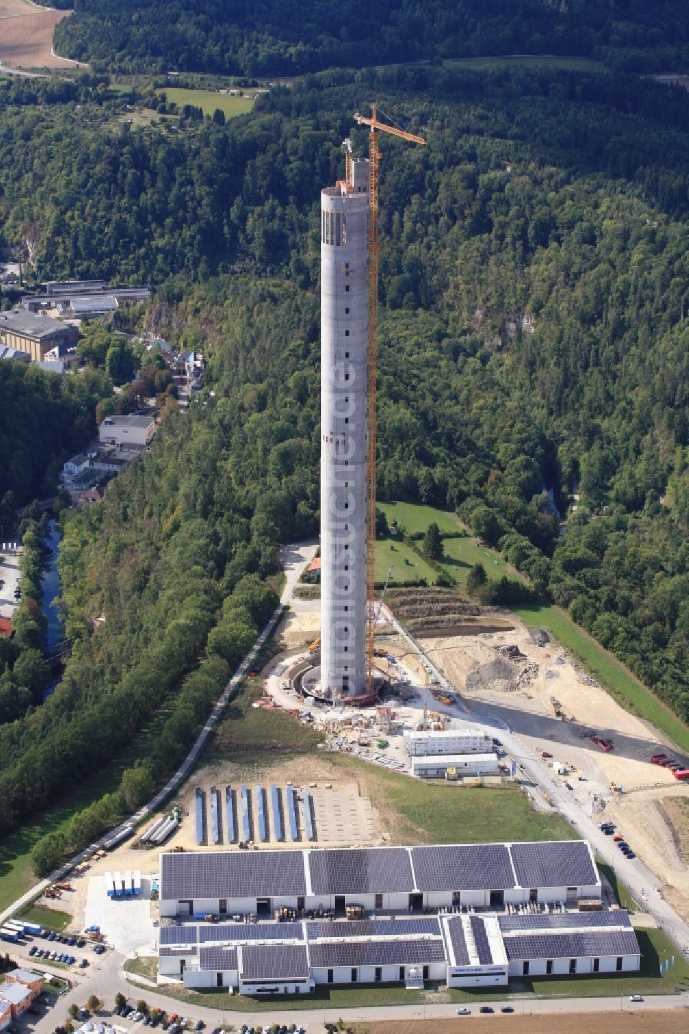 Luftaufnahme Rottweil - Neubau des ThyssenKrupp Aufzugstestturm in Rottweil im Bundesland Baden-Württemberg