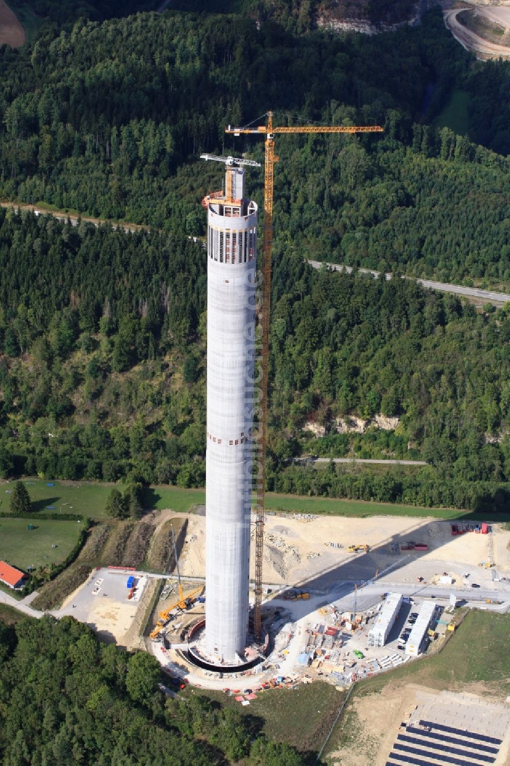 Luftbild Rottweil - Neubau des ThyssenKrupp Aufzugstestturm in Rottweil im Bundesland Baden-Württemberg