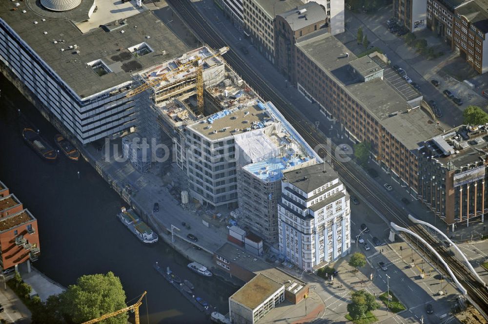 Hamburg von oben - Neubau und Umbau von Bürogebäuden am Rödingsmarkt Hamburg