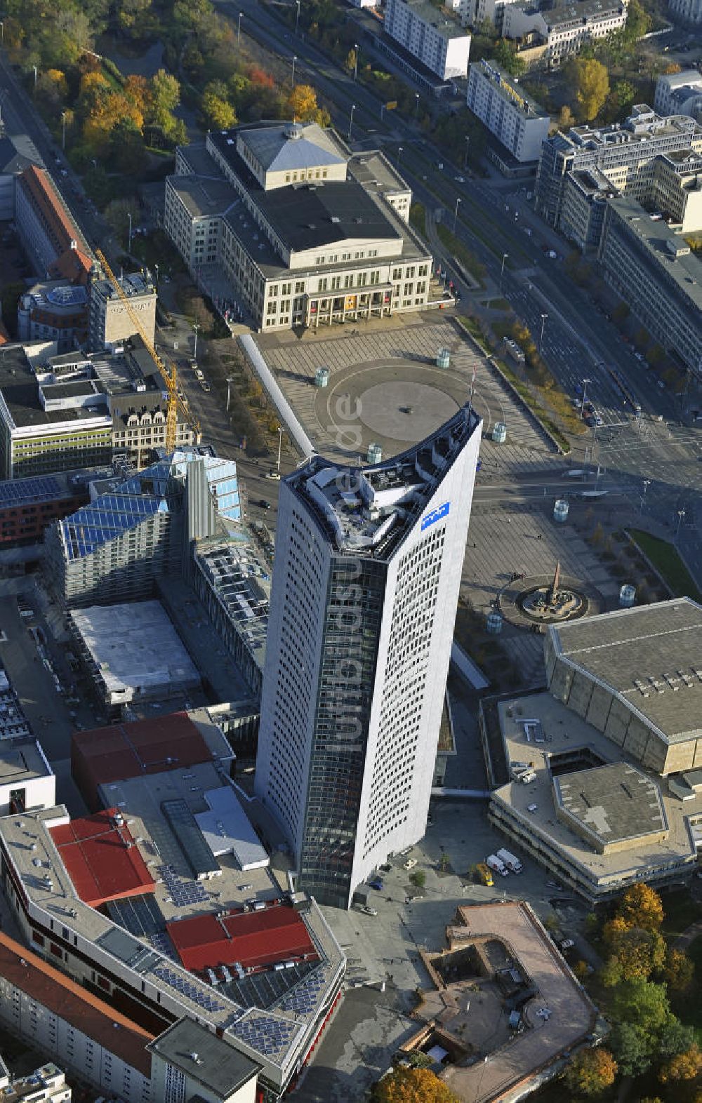 Leipzig aus der Vogelperspektive: Neubau an der Universität Leipzig, MDR-Hochhaus und Augustusplatz Leipzig