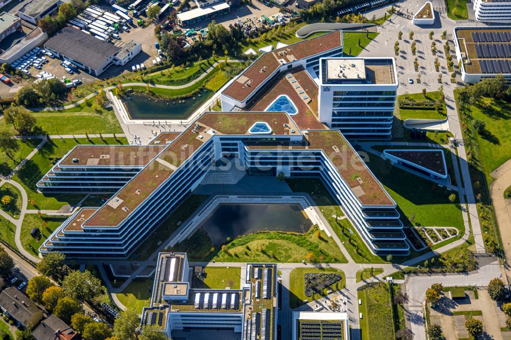 Essen von oben - Neubau des Unternehmens- Verwaltungsgebäude ALDI-Nord Campus in Essen im Bundesland Nordrhein-Westfalen, Deutschland