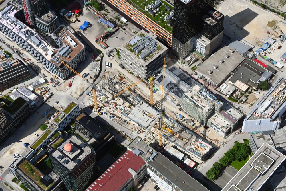 Luftaufnahme München - Neubau des Unternehmens-Verwaltungsgebäude des Chemiekonzern Wacker im Ortsteil Haidhausen in München im Bundesland Bayern, Deutschland