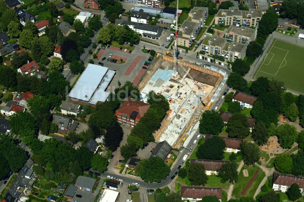 Hamburg von oben - Neubau des Unternehmens-Verwaltungsgebäude der Ppw Polyplan Werkzeuge GmbH im Ortsteil Schnelsen in Hamburg, Deutschland