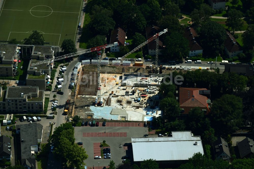 Luftaufnahme Hamburg - Neubau des Unternehmens-Verwaltungsgebäude der Ppw Polyplan Werkzeuge GmbH im Ortsteil Schnelsen in Hamburg, Deutschland